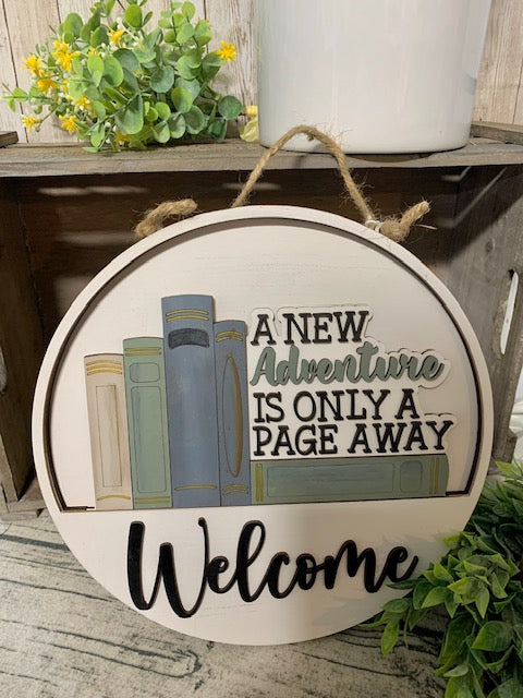 Books Insert - Round Interchangeable Door Hanger