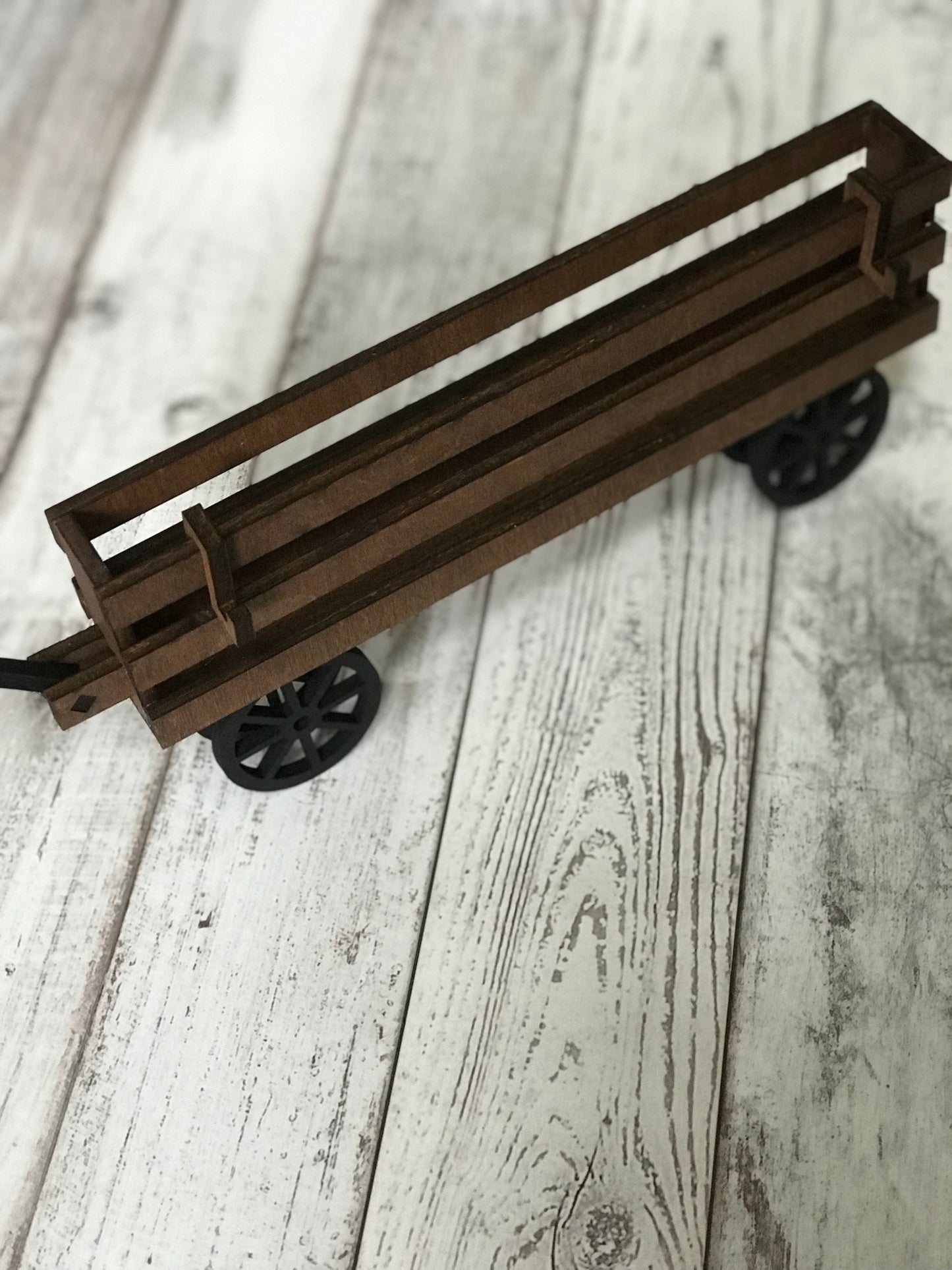 Interchangeable Wagon Shelf Sitter