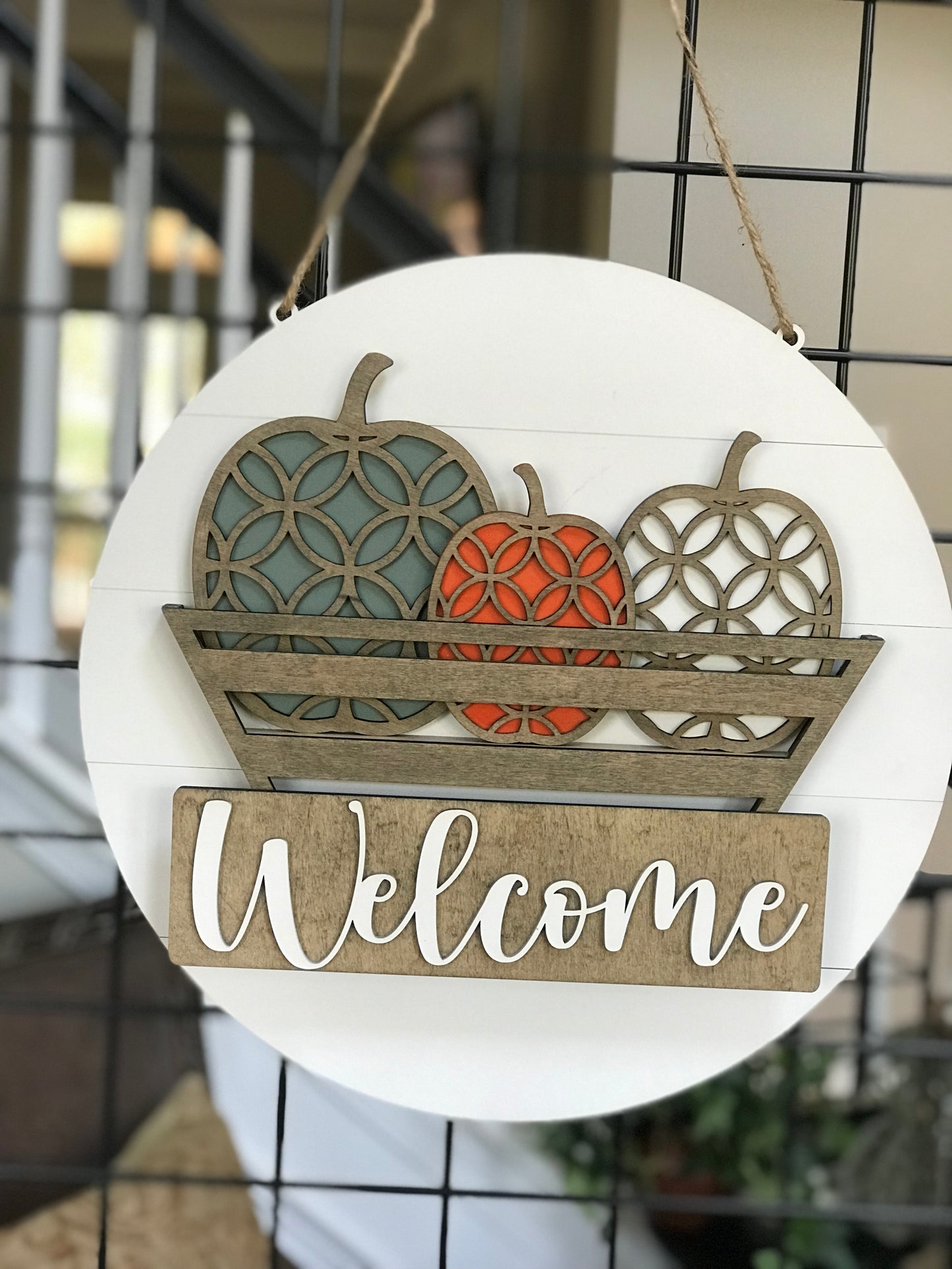 Interchangeable Basket Round Door Hanger