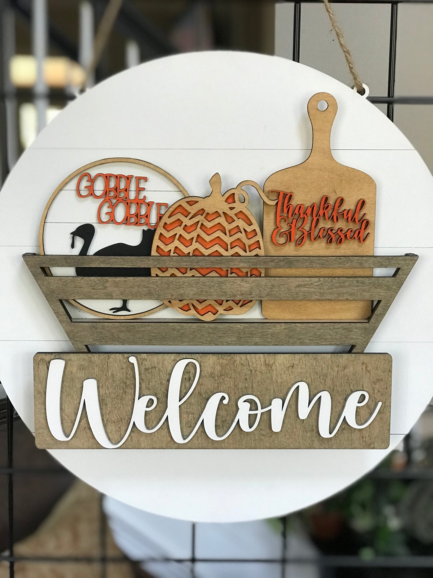 Interchangeable Basket Round Door Hanger
