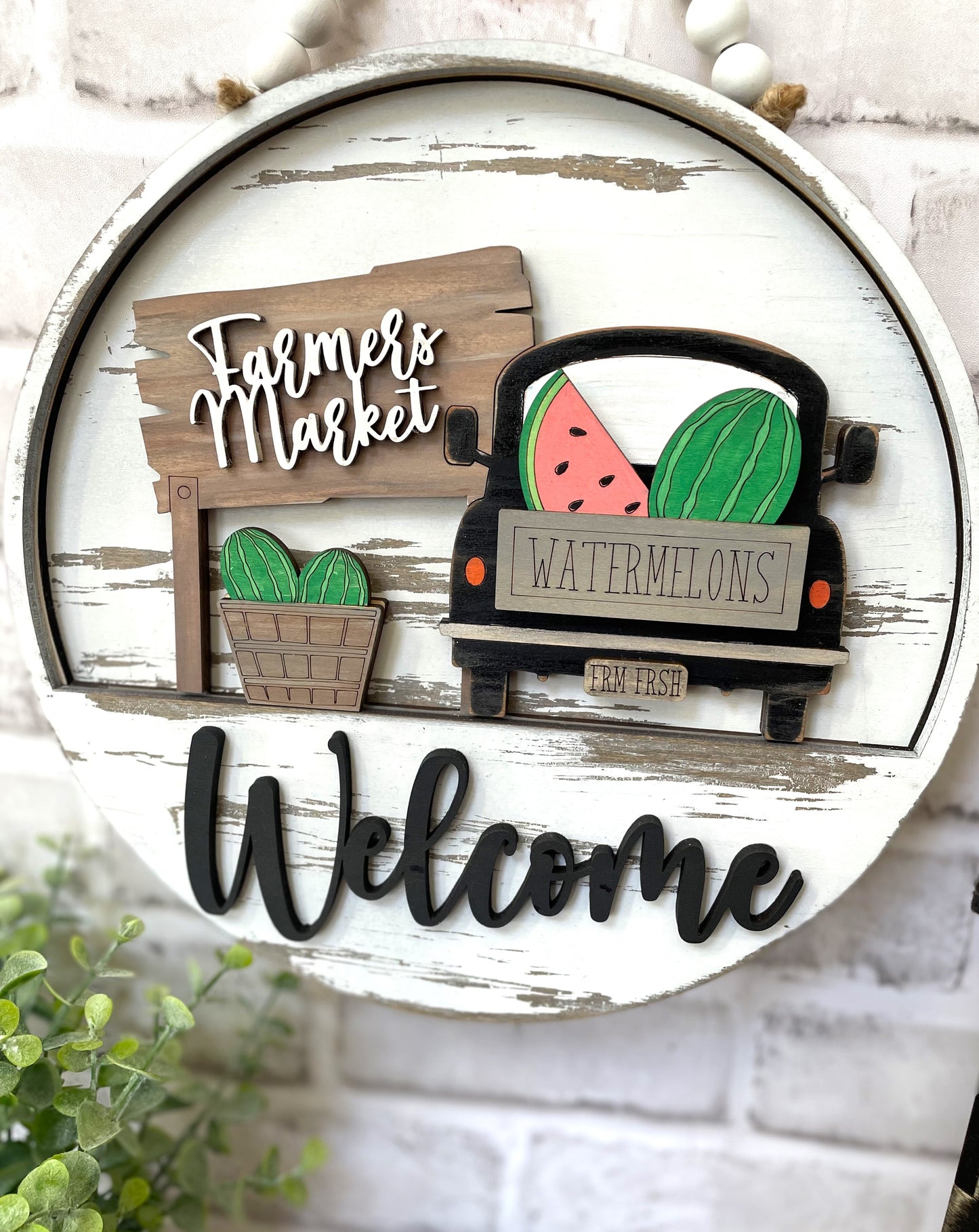 Farmers Market Truck Insert - Round Interchangeable Door Hanger