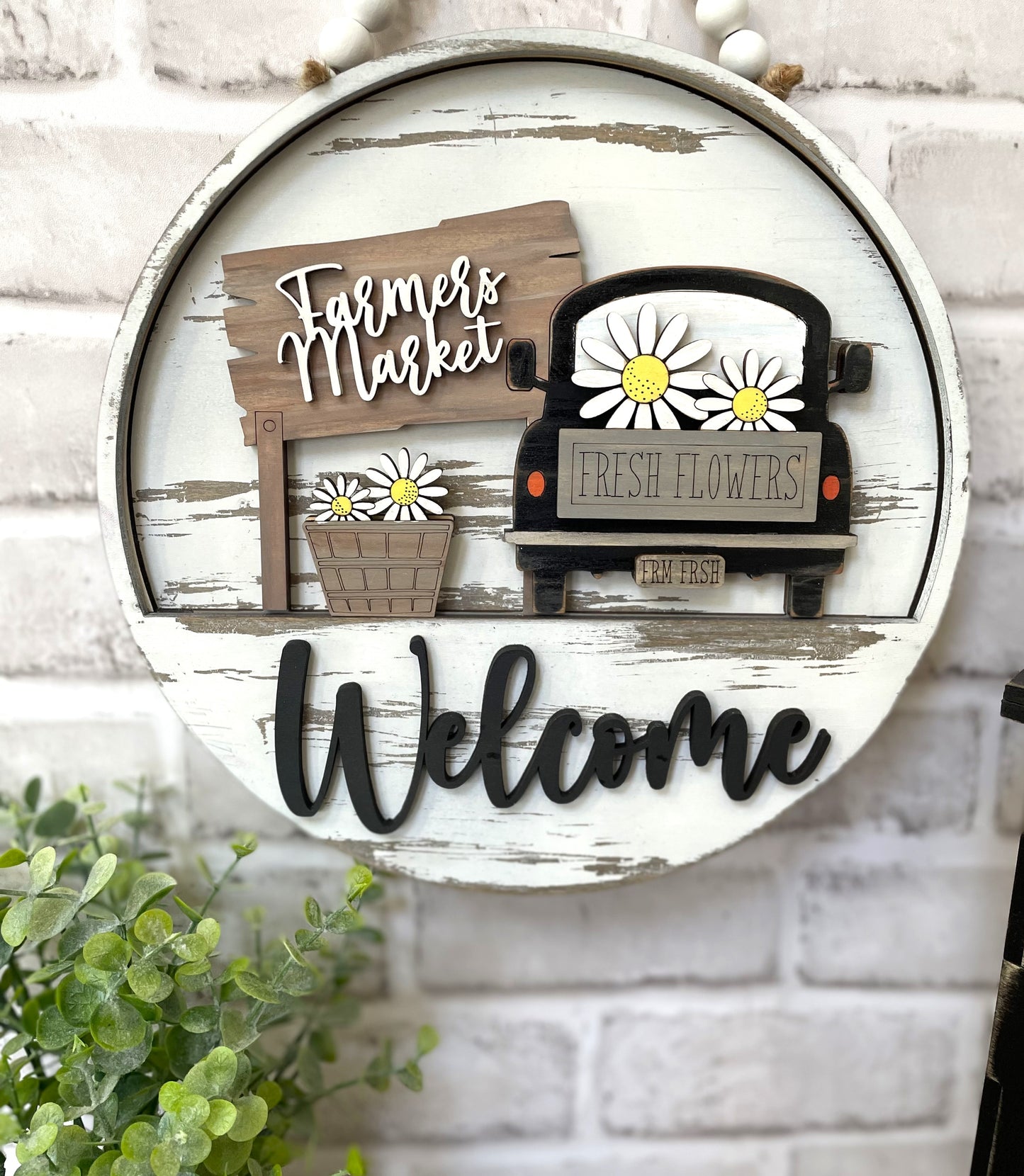Farmers Market Truck Insert - Round Interchangeable Door Hanger